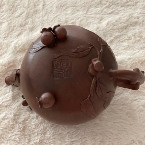 Oriental Ceramic Tea Pot - Picture 3 of 3